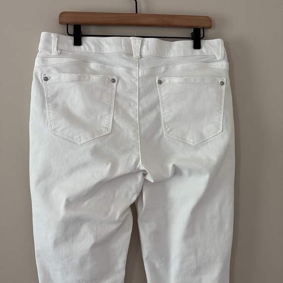 Wit & Wisdom Absolution Jeans High Rise Ankle Skimmer Optic White Denim Size 12 - Picture 6 of 15